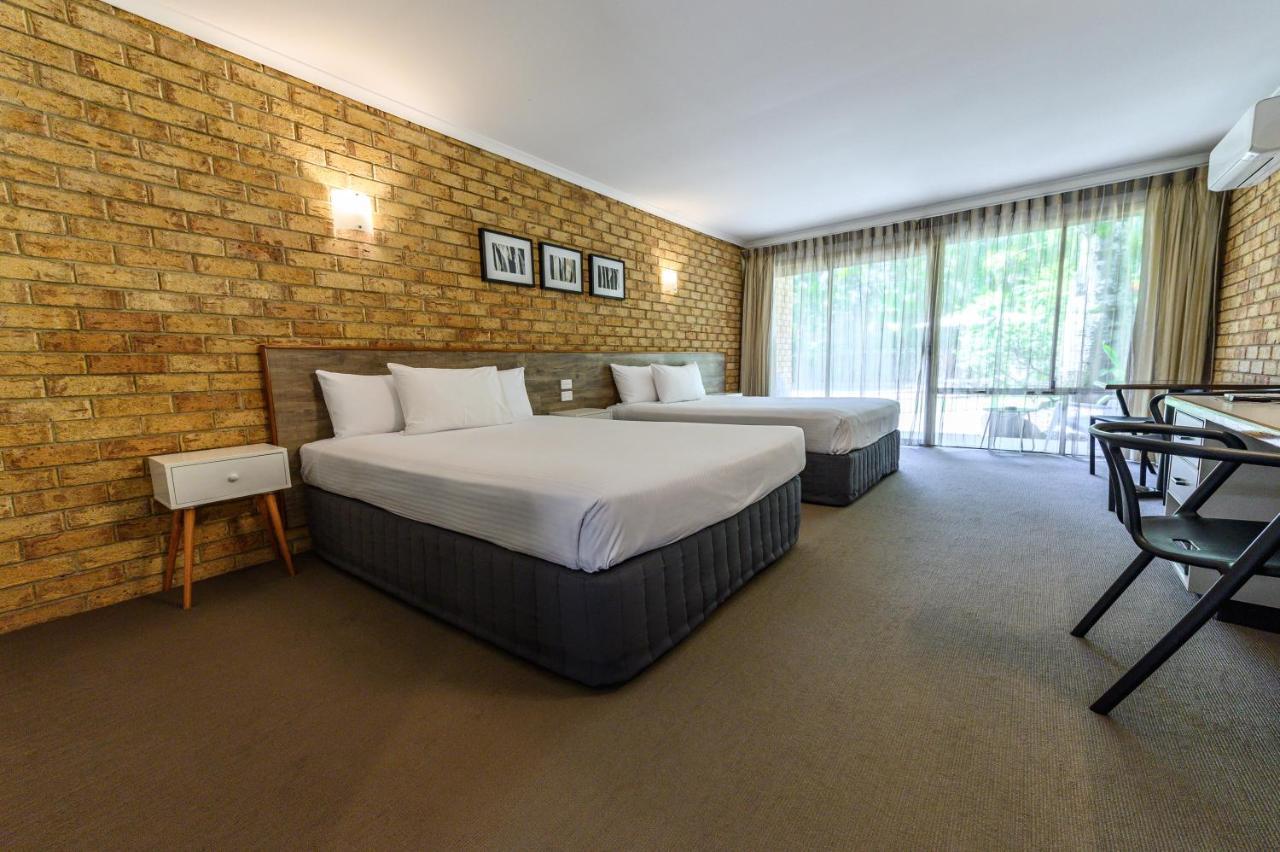 Sunshine Coast Motor Lodge Woombye Экстерьер фото